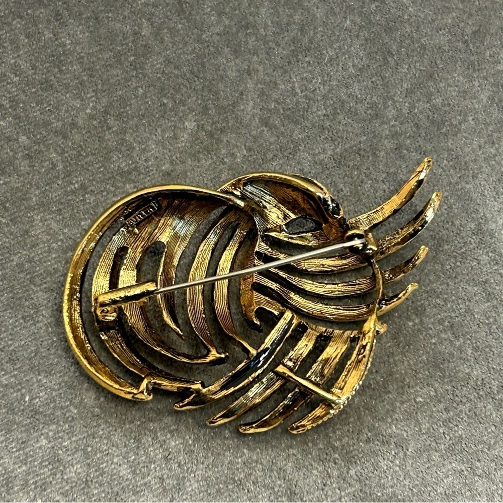 Butler vintage abstract swirl brooch pin - Picture 3 of 7
